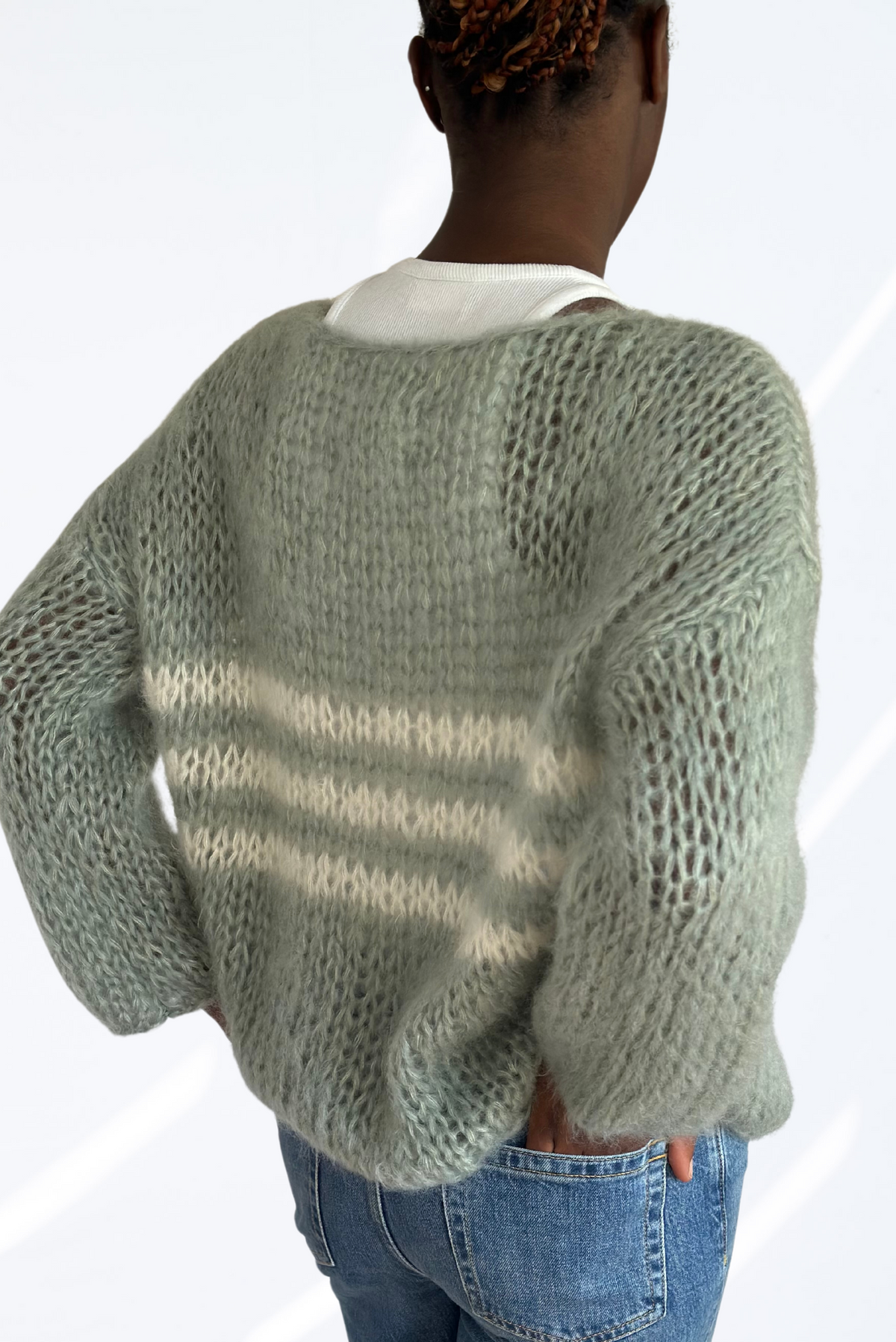 Light green & white pullover