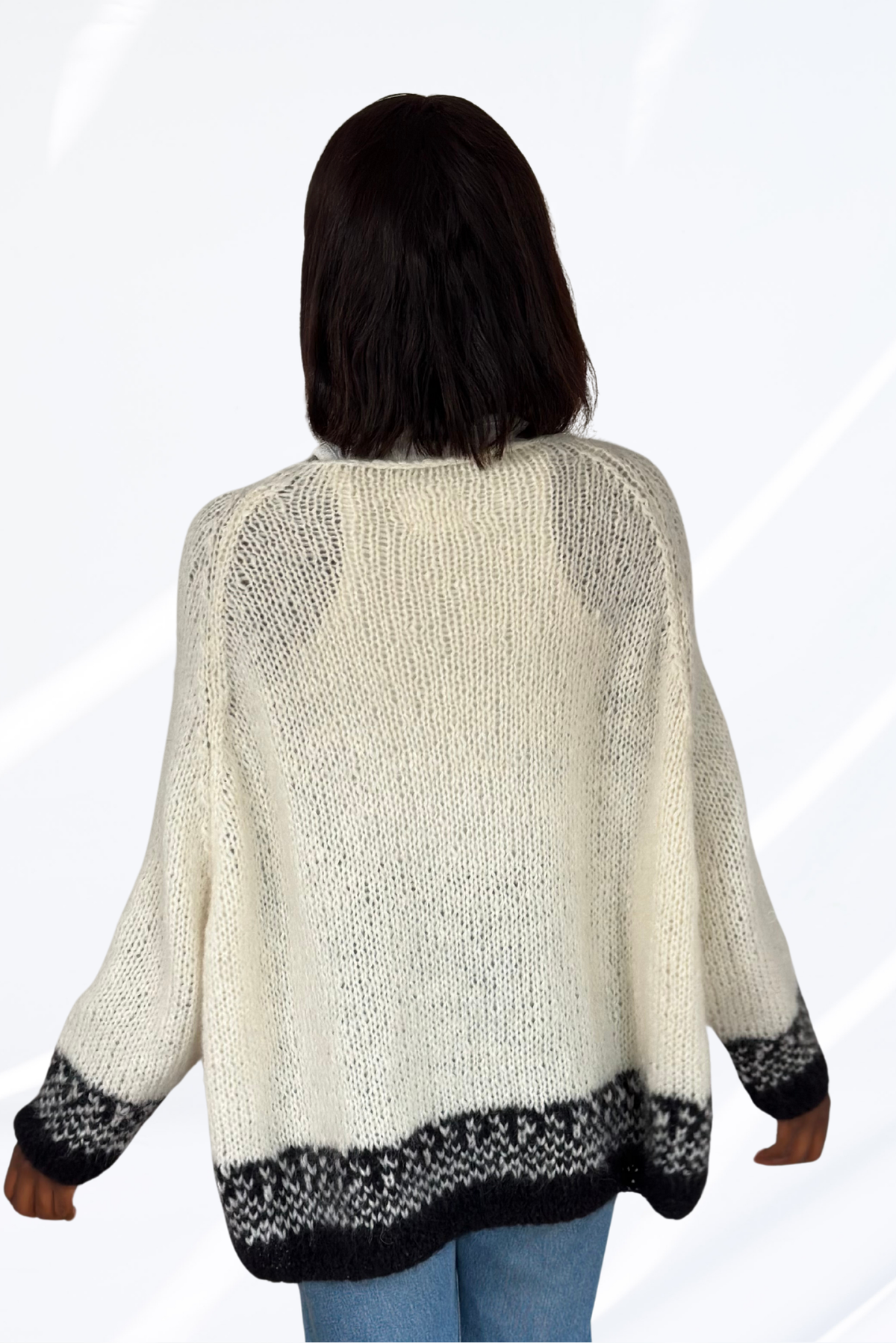Off-white & black round neck pullover