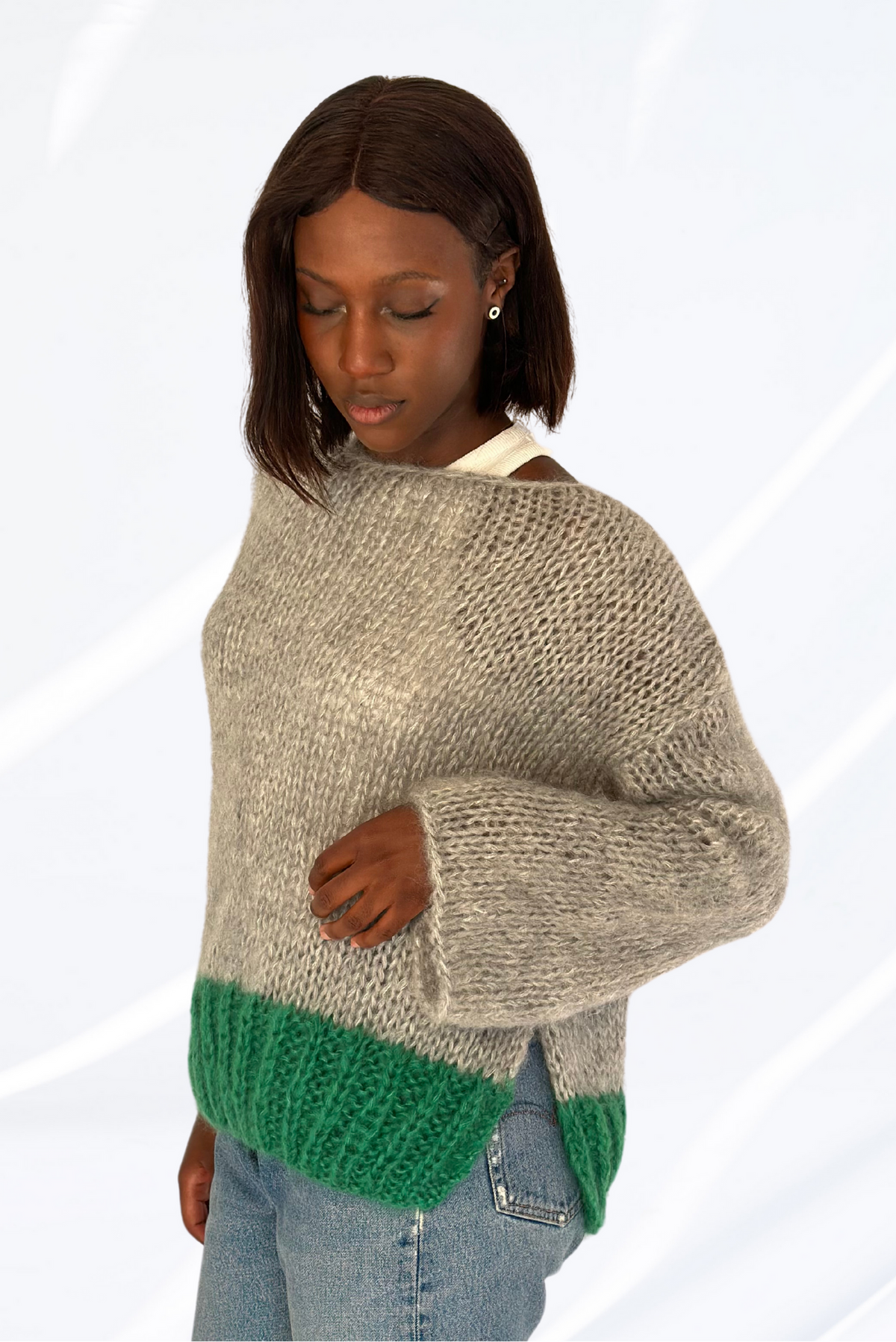 Grey & green pullover