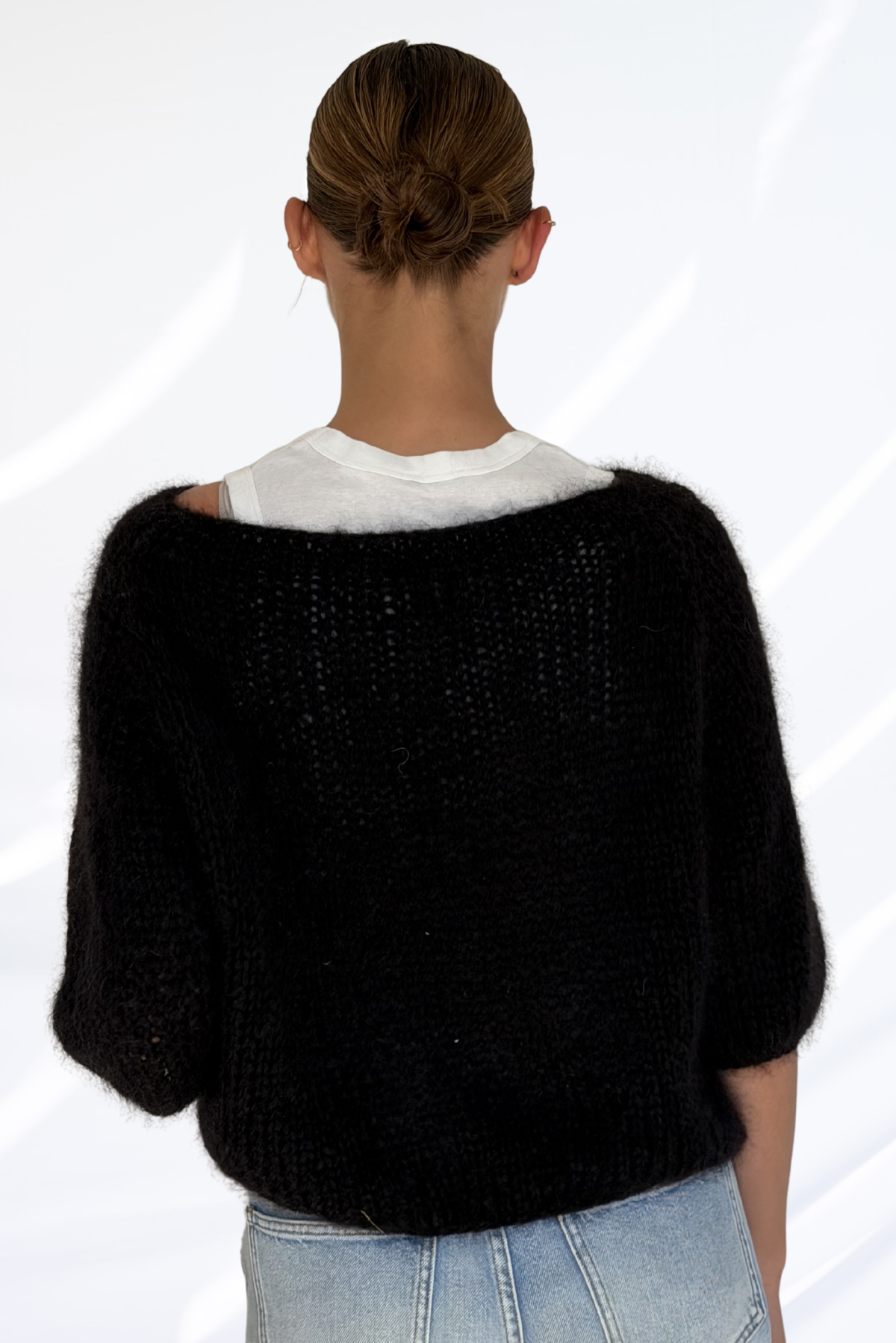 Black pullover