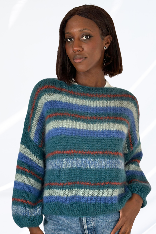 Mixed blue & colors round neck pullover