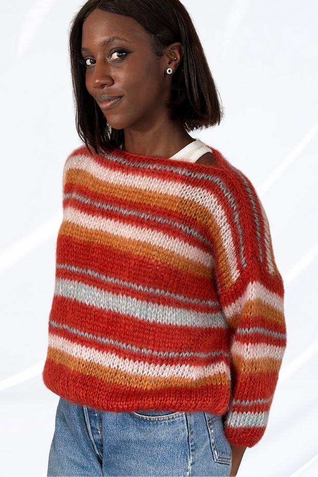 Mixed orange & white round neck pullover