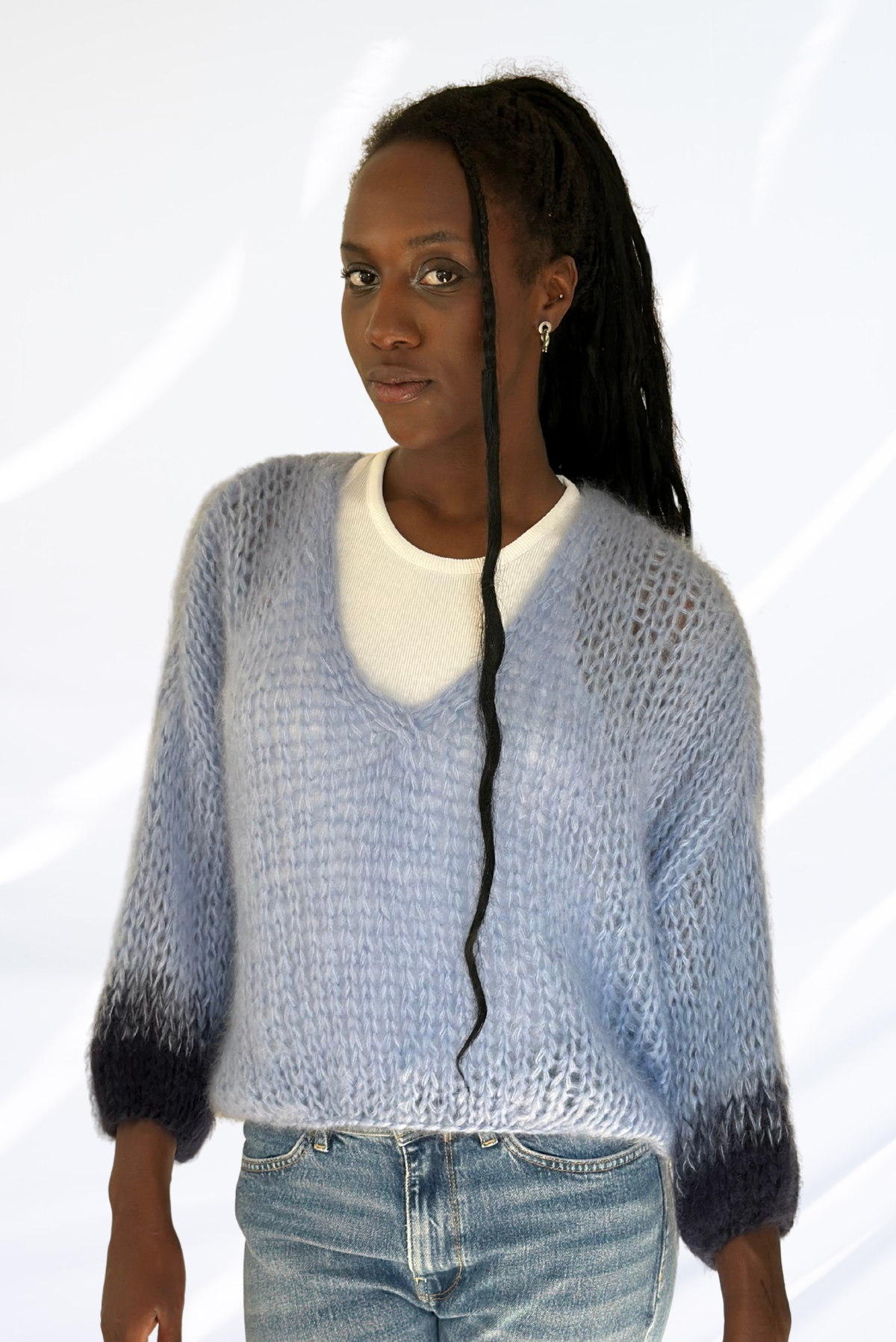Mixed blue pullover