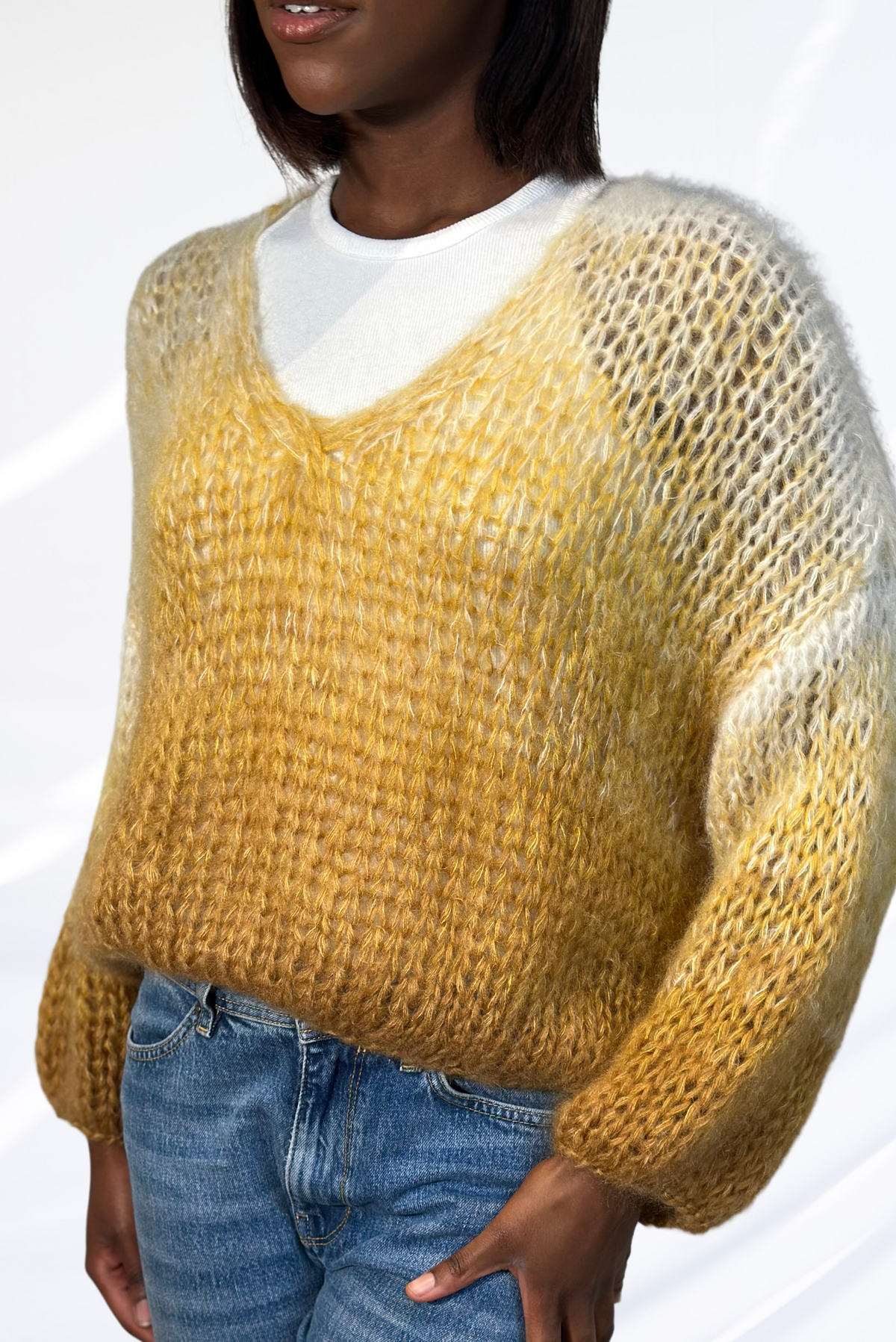 Mixed yellow v-neck pullover