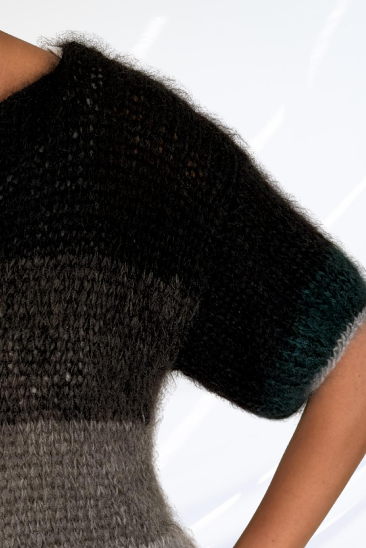 Grey & Black lines pullover