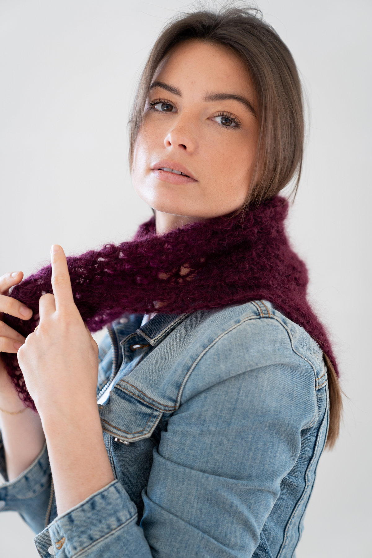 Auriga Burgundy scarf